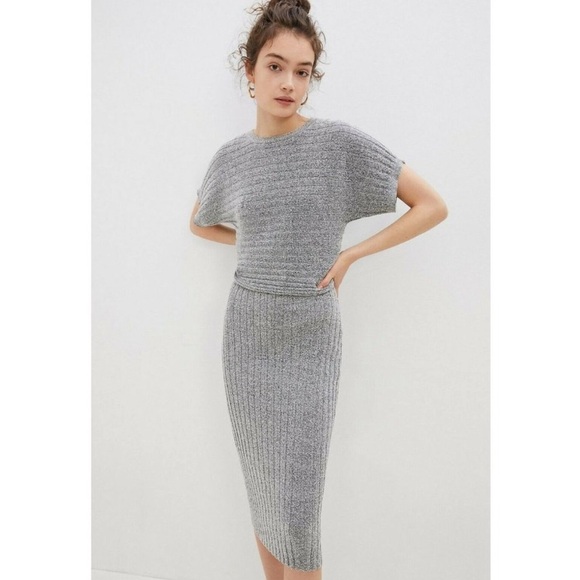 Anthropologie Gretchen Knit Midi Dress HTF Gray Short Sleeve $148 Soft Sm M - Picture 2 of 9